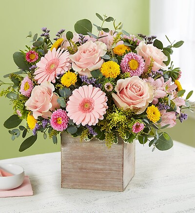 Spring Sentiment&amp;trade; Bouquet