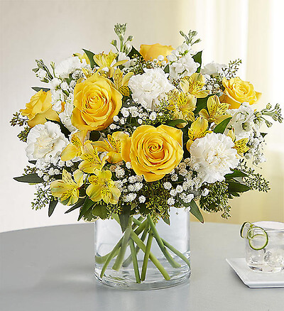 Yellow &amp;amp; White Delight Bouquet